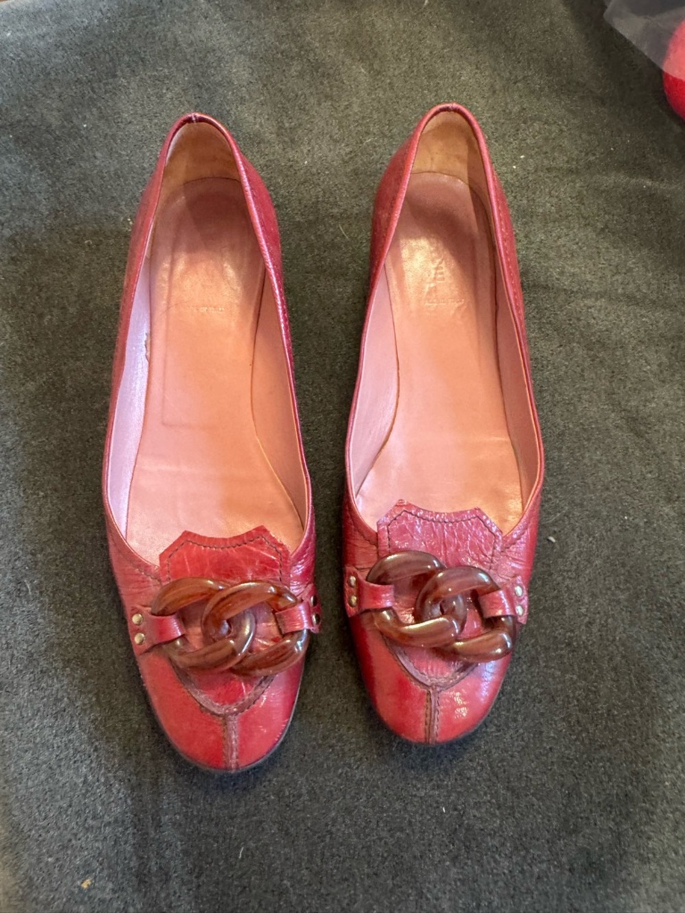 Women’s Red Leather Chain-Trim Loafers